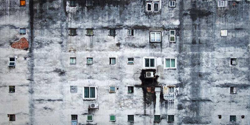 聊城杨木染色与仿古做旧技术:揭秘低成本打造高质感复古家具的工艺秘诀